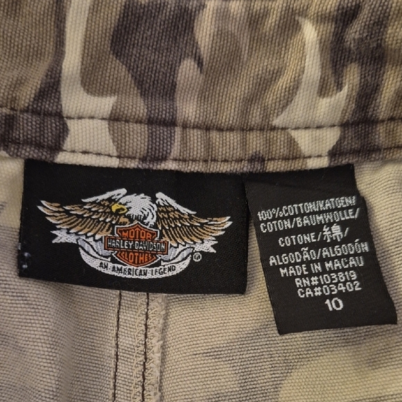 Harley-Davidson Desert Camo Capris - Picture 2 of 8